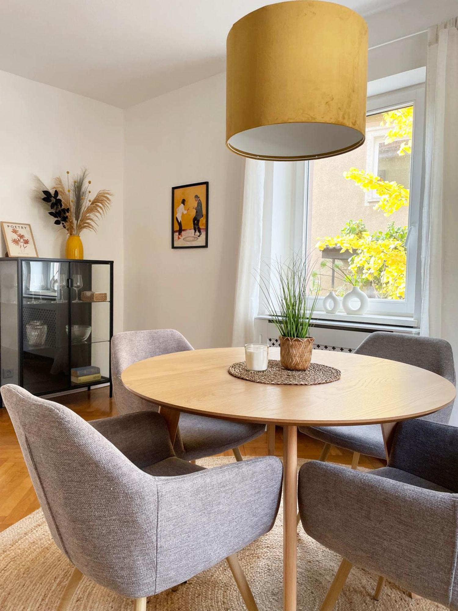 Apartment 34